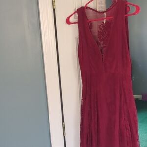 Elegant Burgundy Lace Dress